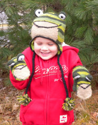 OUT OF STOCK/UNAVAILABLE Fernie the Frog Mittens
